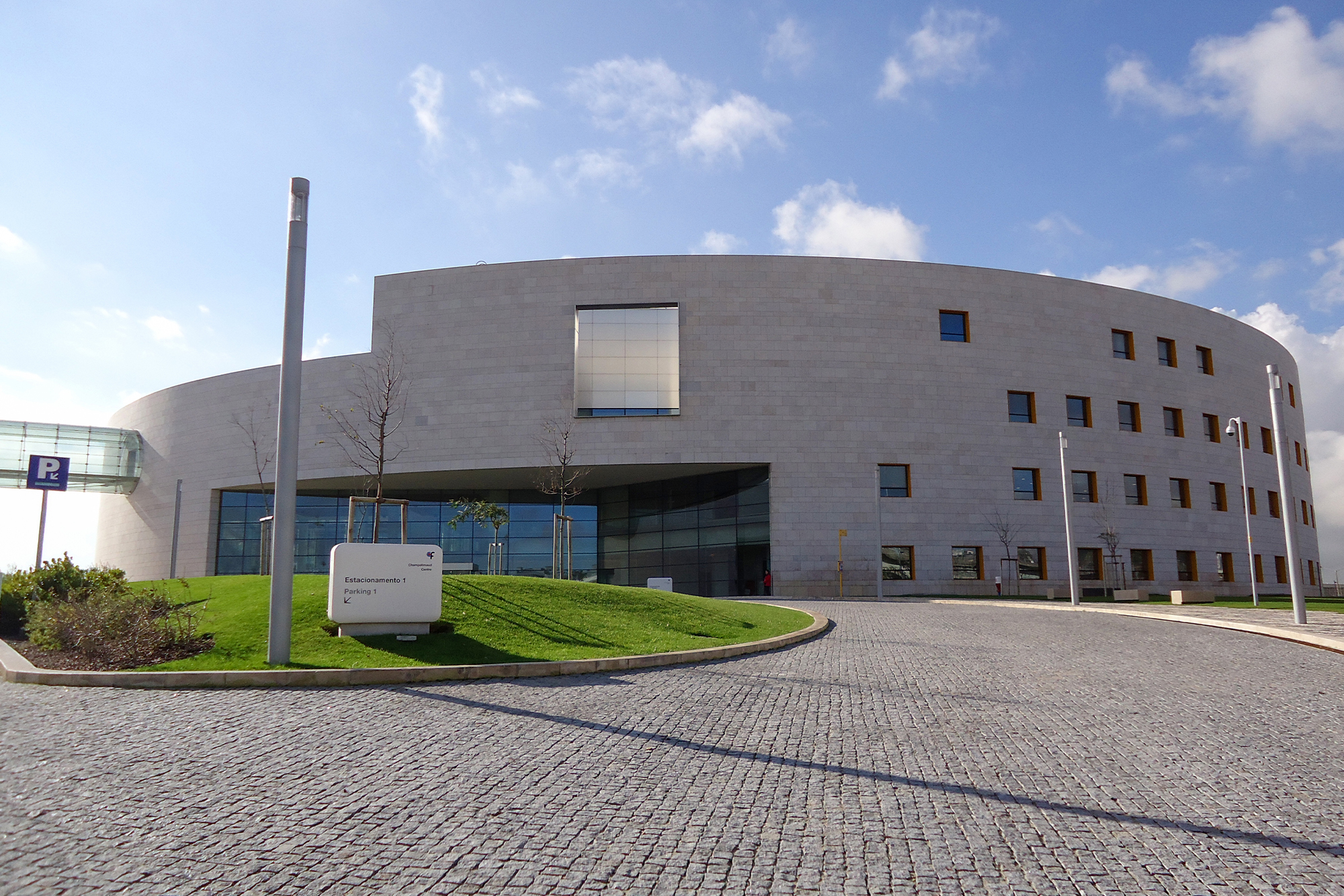 Photograph of the main facade of the Champalimaud Centre for the Unknown in Lisbon designed by Charles Correa