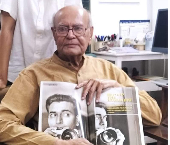 Artist Jyoti Bhatt on the Impartial Camera and the Painterly Eye