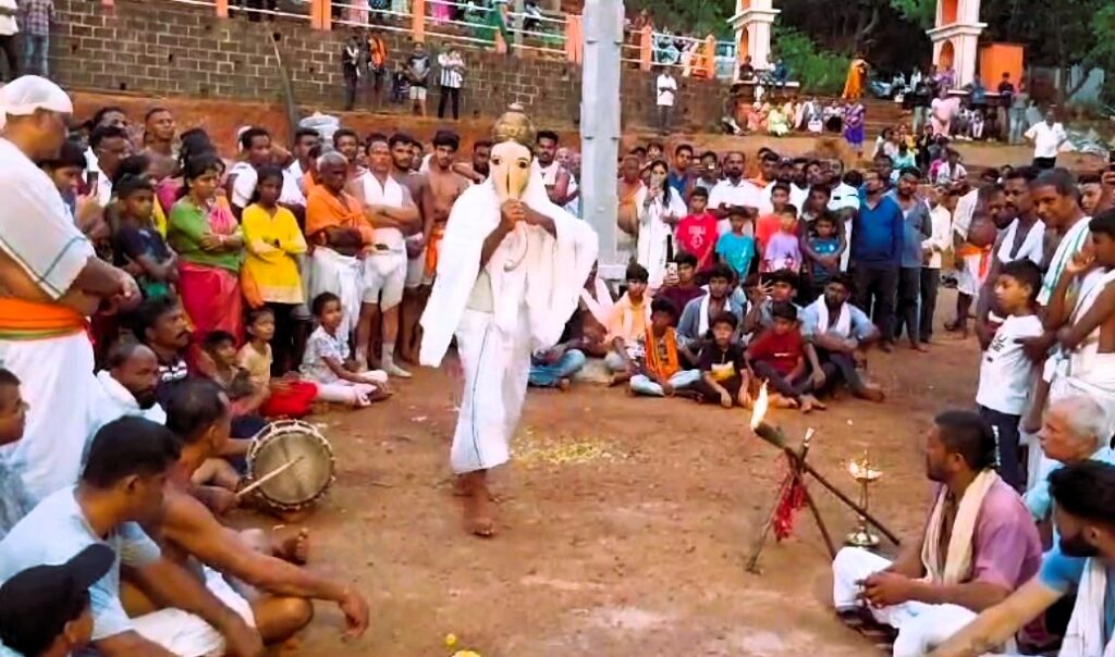 Echoes of the Neolithic: Goa’s ‘Perni Zagor’ Folk Theatre