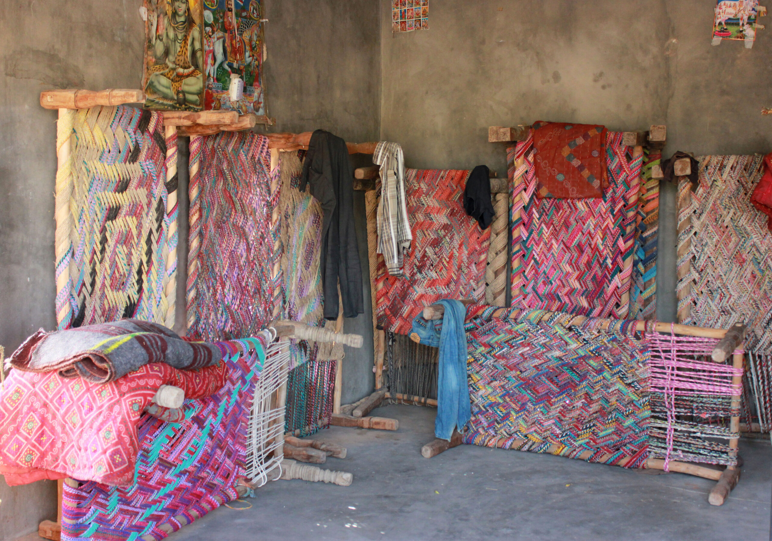 Photograph of macha of various sizes stored in a room