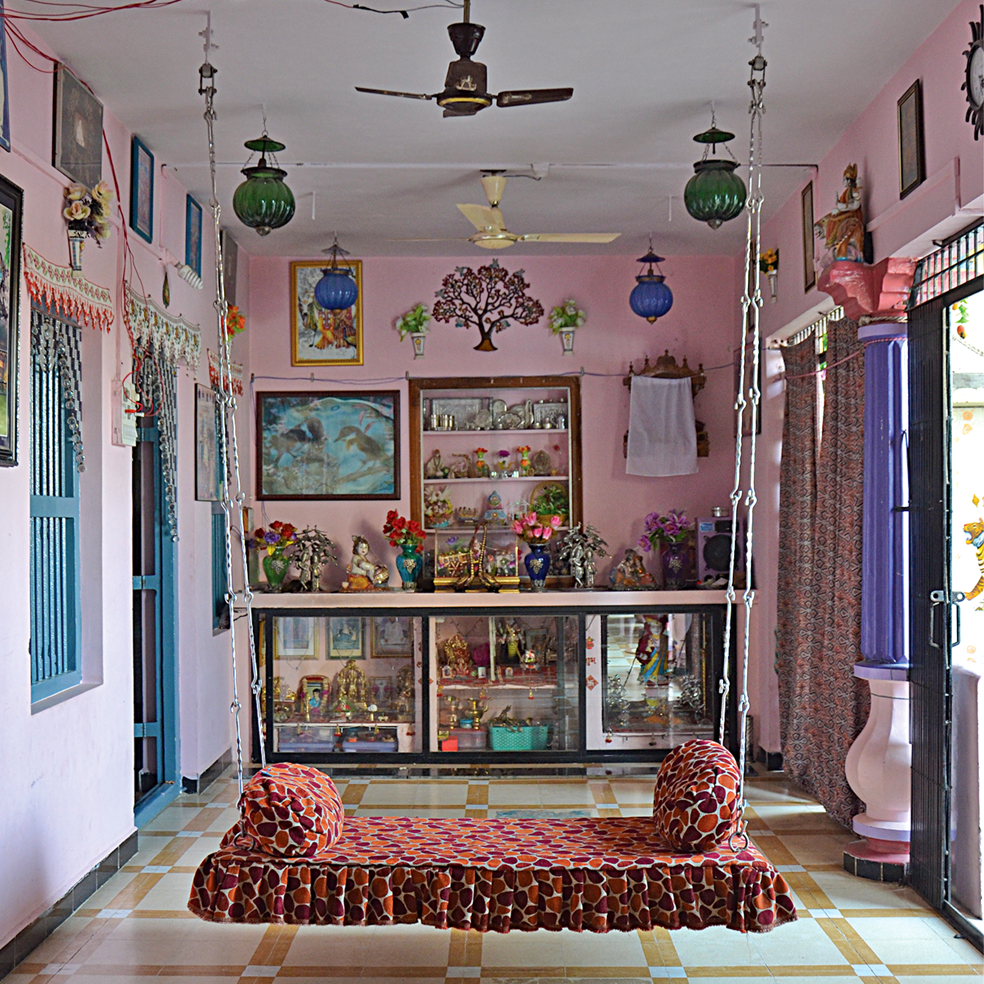 Photograph of a swing known as hindola in the living room of a house in Nageshri