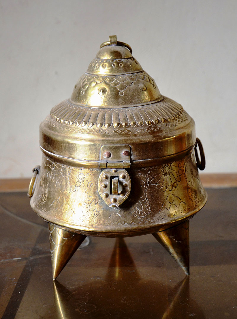 Photograph of a brass container called dablo from Gujarat
