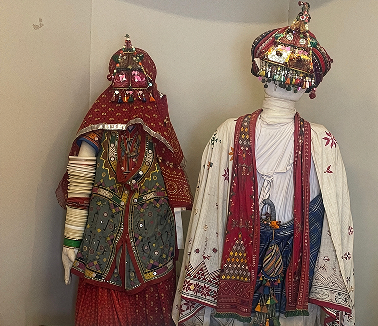 Maru Meghwal wedding attire